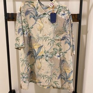 Tommy Bahama Button Down Shirt